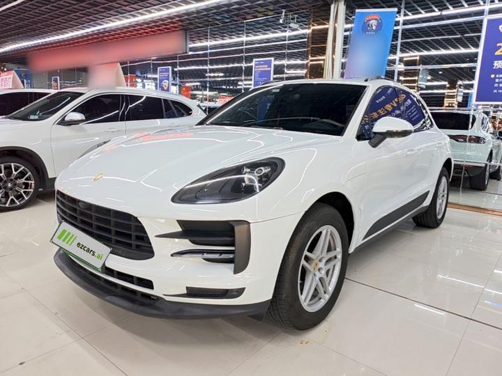 2018 Macan 2.0T