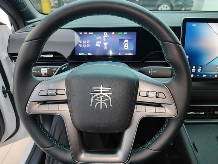 Qin L 2025 EV 545KM photo 6