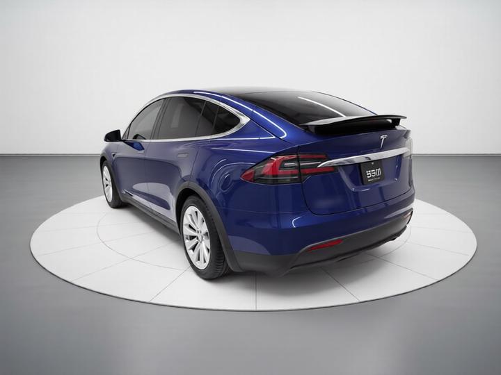 2016 Model X 75D photo 4