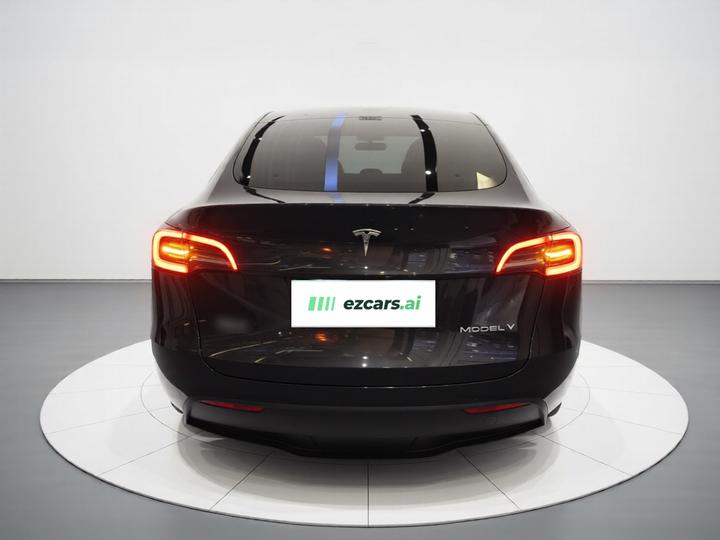 Model Y 2024 Long Range AWD photo 3