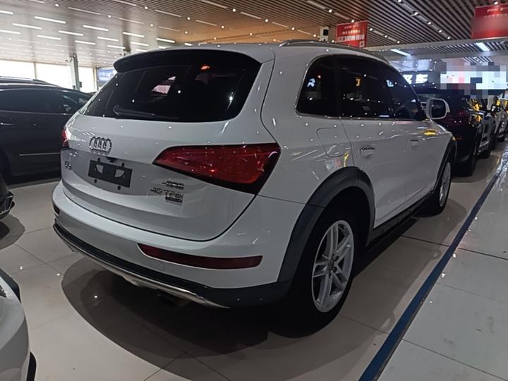 Q5 2017 Plus 40 TFSI Tech photo 4