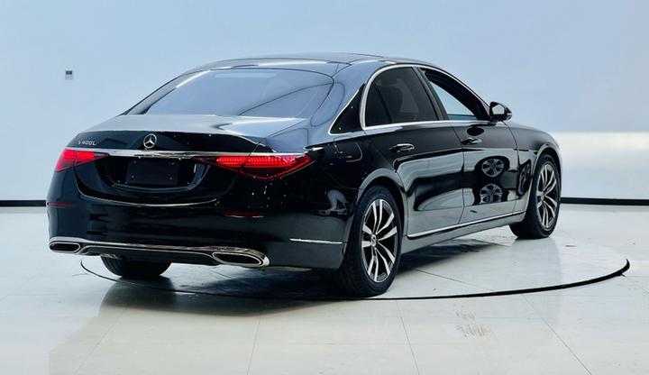S-Class 2022 S 400 L Luxury photo 6