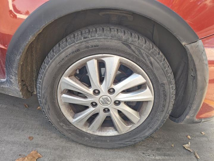 SX4 2013 1.6L MT photo 8