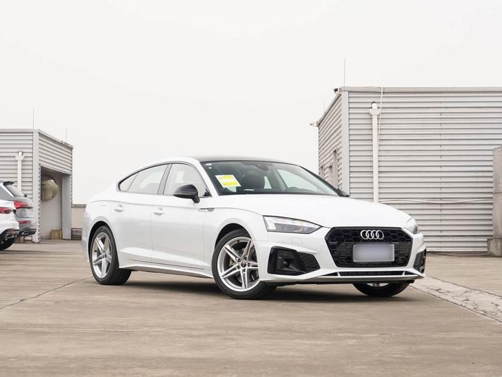 A5 2025 Sportback Collection 40 TFSI Fashion Dynamic photo 3