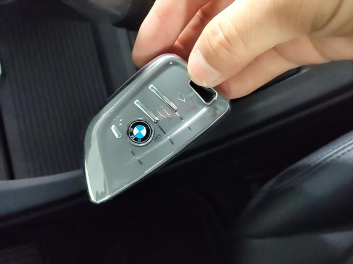 X1 2019 sDrive20Li Leading photo 8