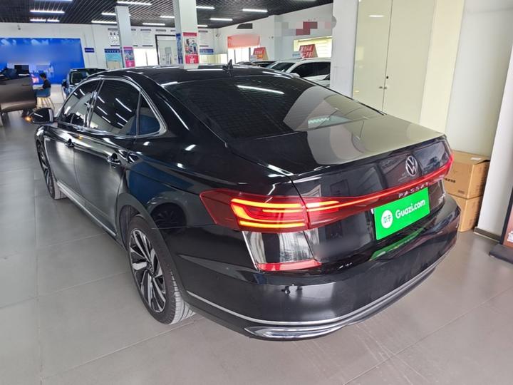 Passat 2022 330TSI Luxury photo 4