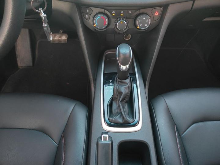 Cavalier 2016 1.5L AT photo 5