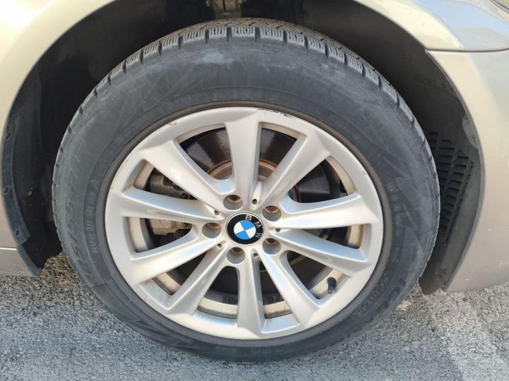 5 Series 2017 520Li photo 8
