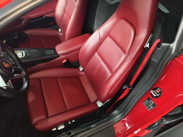 718 2018 Cayman 2.0T photo 6