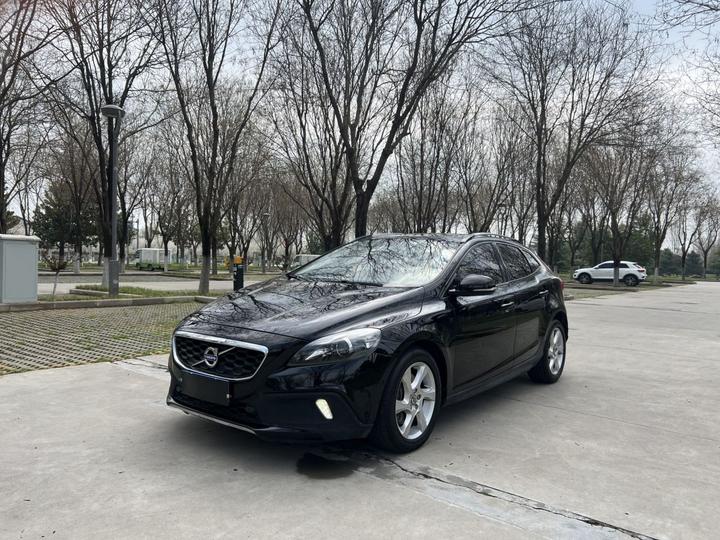 V40 2014 Cross Country T5 AWD