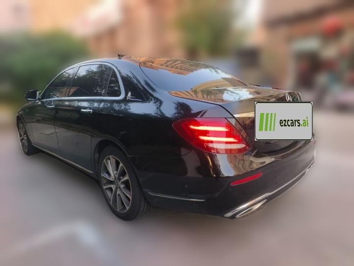 E-Class 2017 E 300 L Luxury photo 4