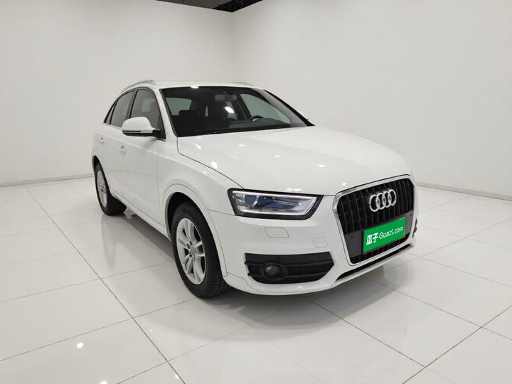 Q3 2015 35 TFSI quattro photo 3