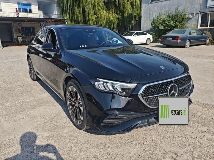 E-Class 2025 E 300 L Fashion Sport photo 3
