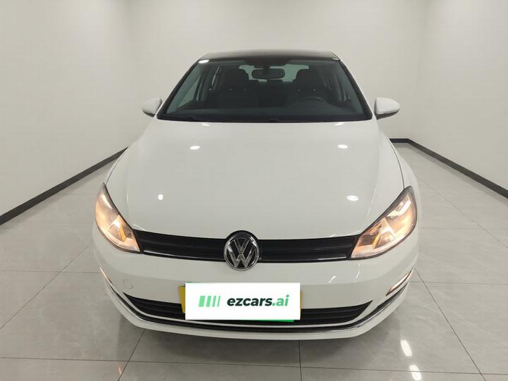 Golf 2015 1.6L AT Comfort photo 2