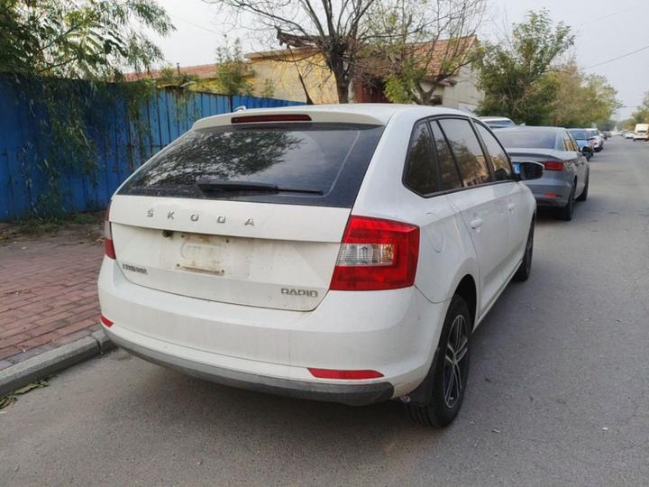 Rapid Spaceback 2019 Facelift 1.5L AT Standard China V photo 6