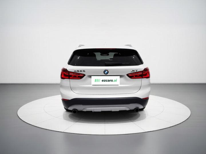 X1 2018 xDrive20Li Exclusive photo 3