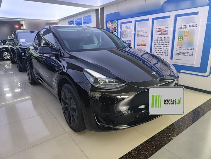 Model Y 2024 RWD photo 5