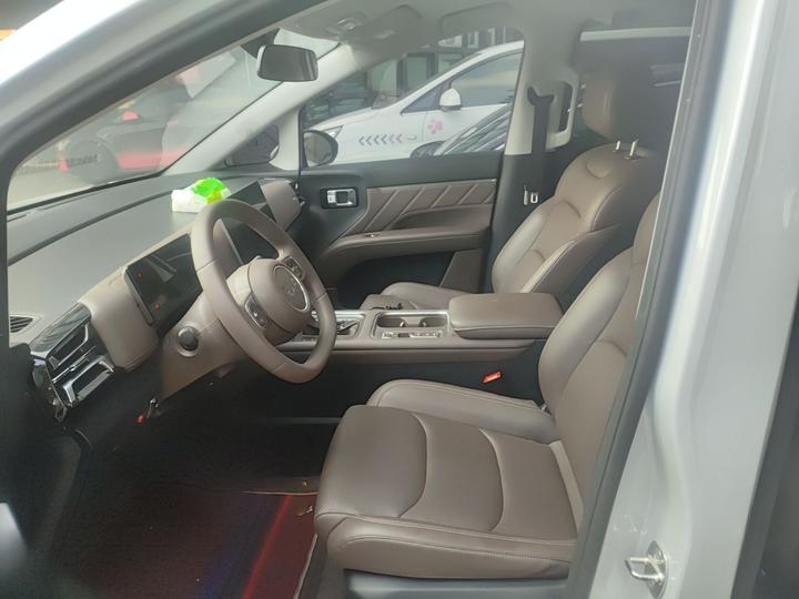 730 2025 1.5T CVT Elite photo 7