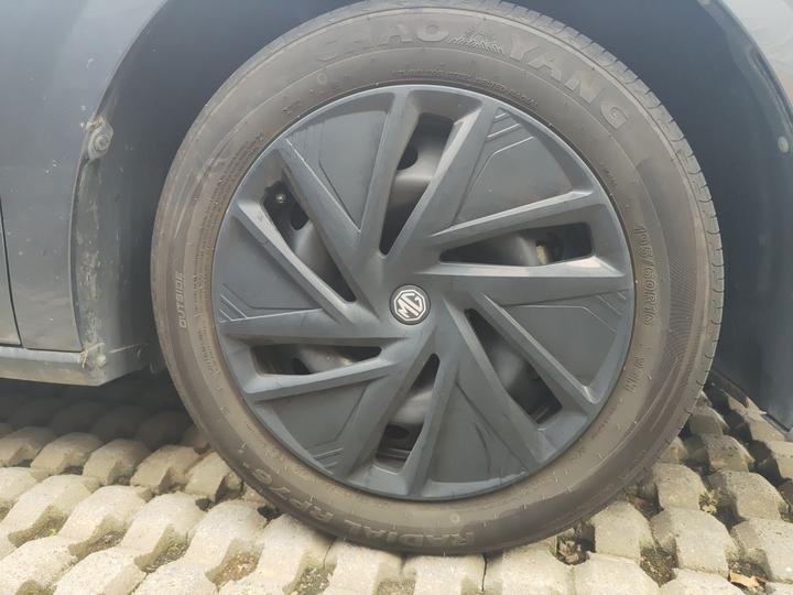 MG4 EV 2026 437 photo 8