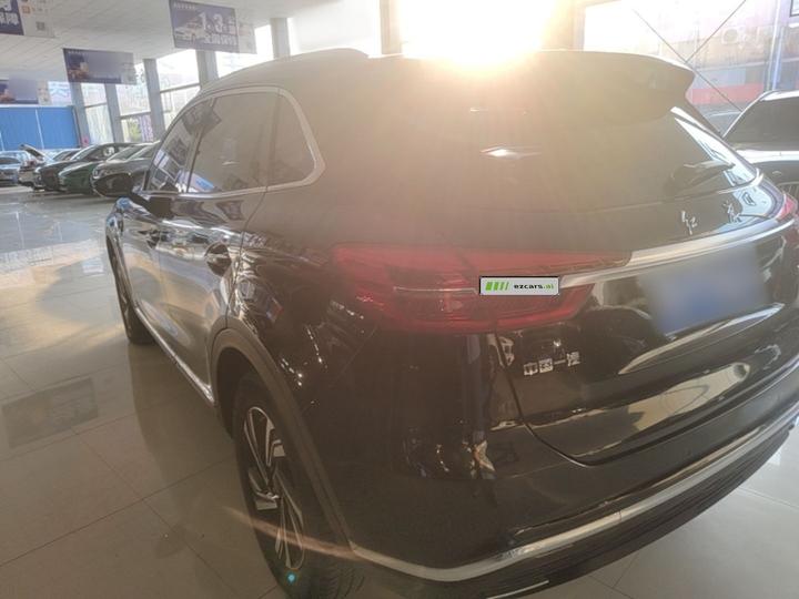 HS5 2022 Facelift 2.0T Connected photo 4