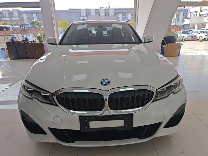 3 Series 2022 Facelift 320Li M Sport Package photo 2