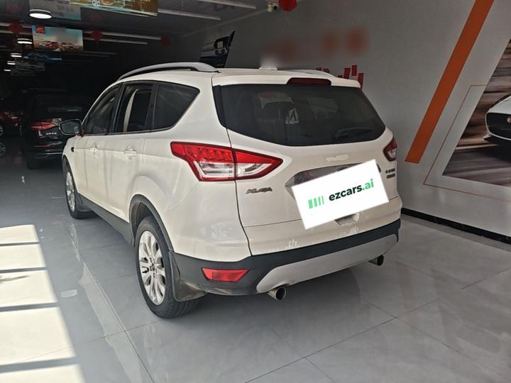 Kuga 2015 1.5L GTDi RWD photo 4