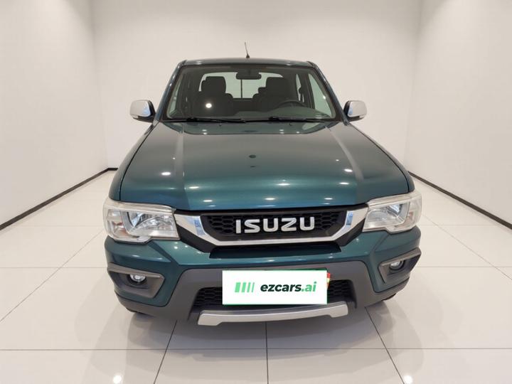 Isuzu Pickup 2015 2.8T RWD 4JB1CT photo 2