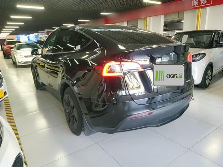 Model Y 2022 RWD photo 4