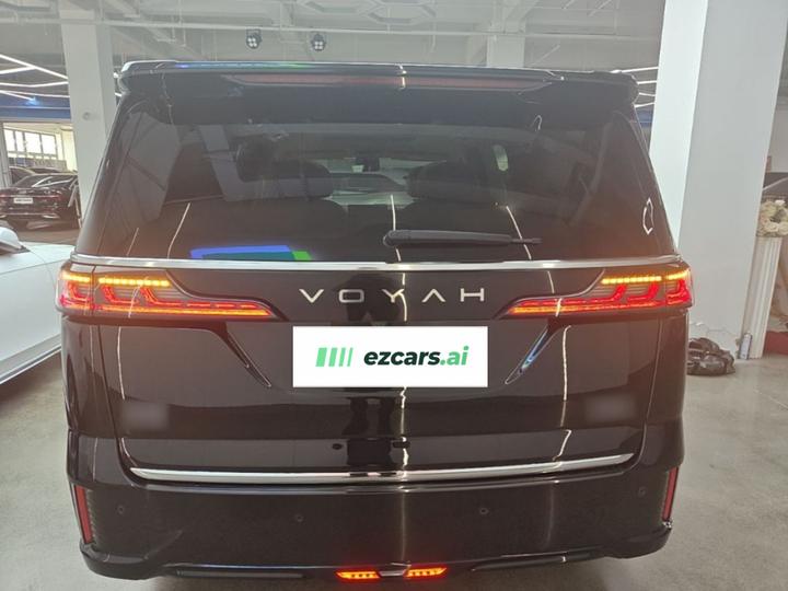 Voyah Dreamer 2025 PHEV AWD Excellence photo 3