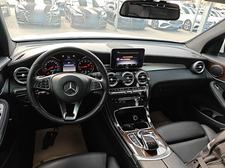 GLC 2017 GLC 260 4MATIC Dynamic photo 5