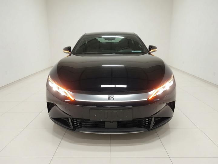 Han 2025 EV 605KM Premium photo 2