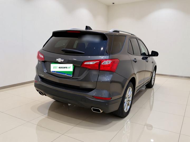 2018 550T AT AWD photo 6