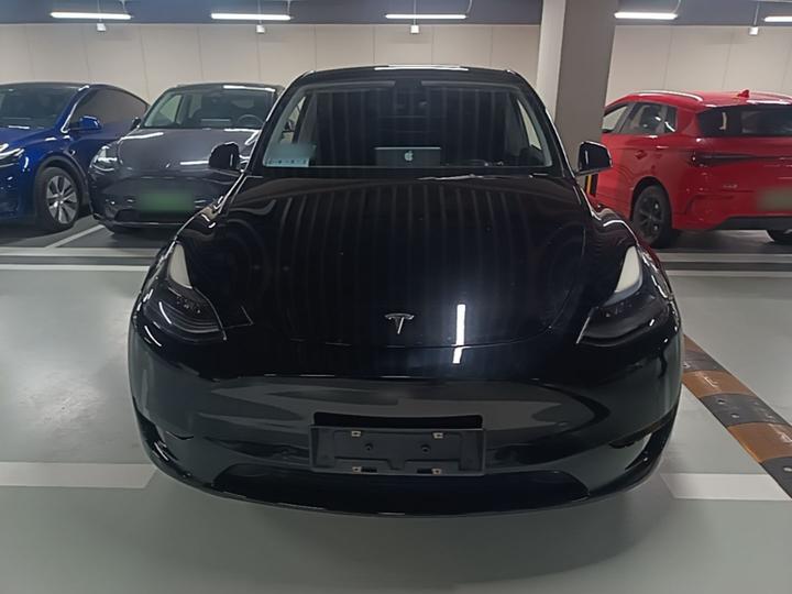 Model Y 2022 RWD photo 2