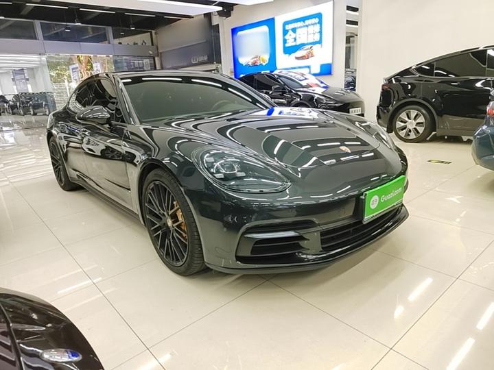2017 Panamera 3.0T photo 3