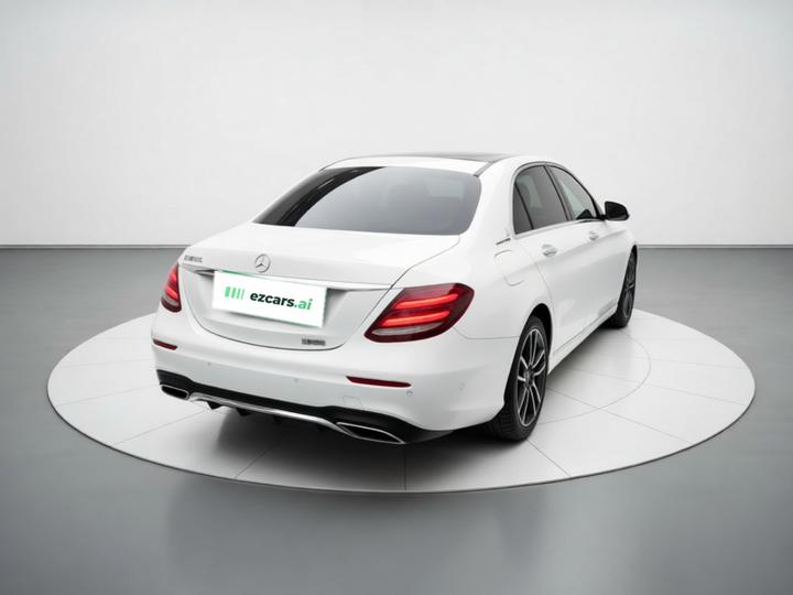 E-Class 2016 E 300 L Luxury photo 6