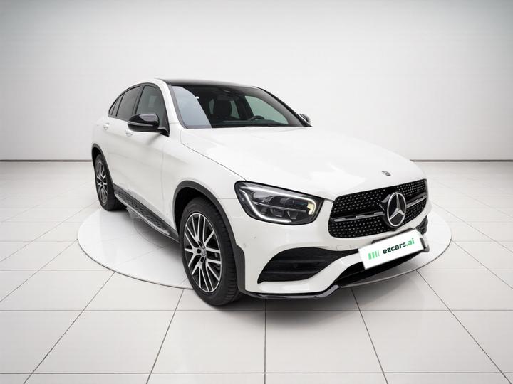 GLC Coupe 2020 GLC 300 4MATIC Coupe SUV photo 3