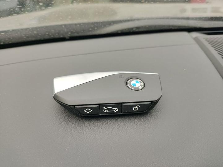 i5 2025 eDrive 35L M Sport Package photo 8