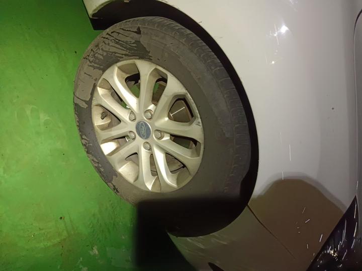Focus 2013 Hatchback Classic 1.8L MT photo 8
