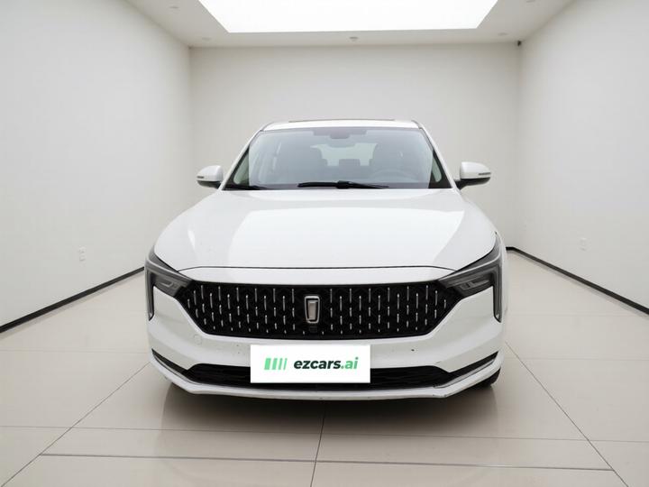 Bestune B70 2022 3rd Gen 1.5T AT photo 2