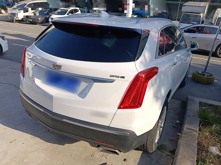 XT5 2018 25T Luxury photo 4