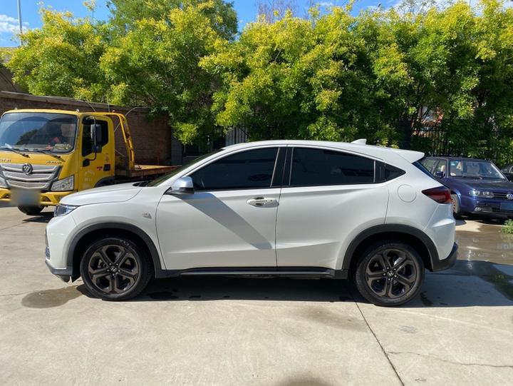 XR-V 2022 220TURBO CVT photo 3