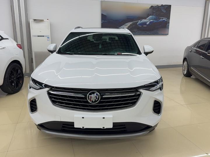 2020 Envision S 652T RWD Luxury photo 2
