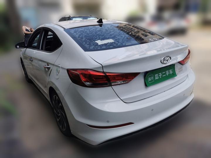 Elantra 2020 1.5L CVT Smart Elite photo 4