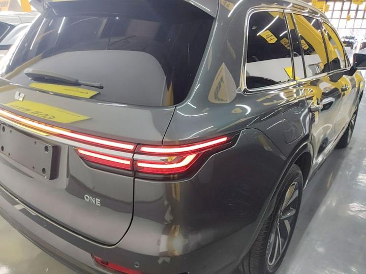 Li Auto ONE 2021 EREV 6-Seater photo 6