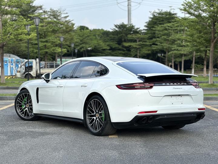 2017 Panamera 3.0T photo 4