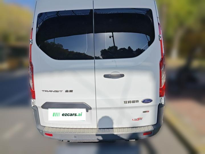Transit 2017 2.0T Diesel Medium Wheelbase China V photo 5