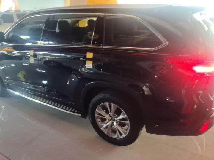 Highlander 2018 2.0T RWD Elite 5-Seater China VI photo 4