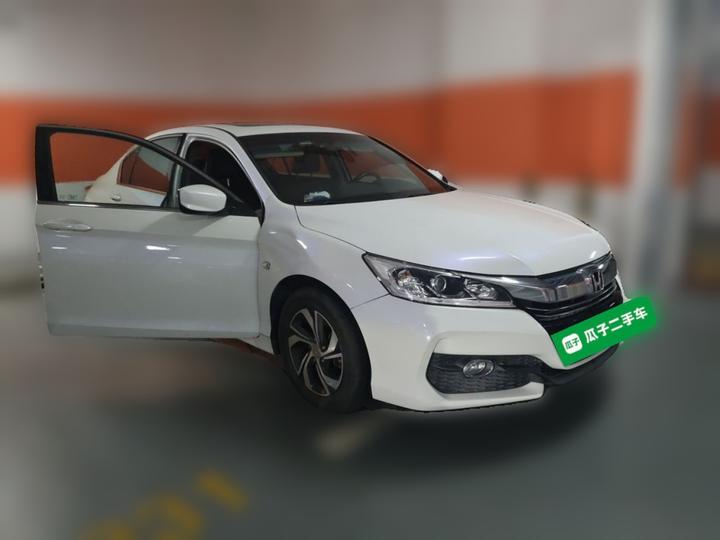 Accord 2016 2.0L Elite photo 3