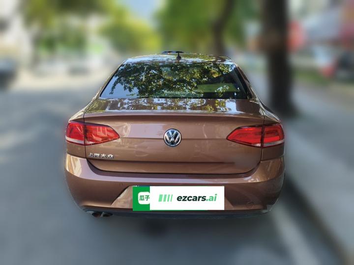 Lamando 2017 230TSI DSG photo 3