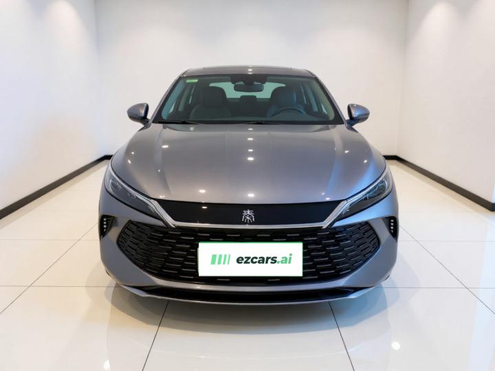 Qin L 2025 DM-i ADAS 80KM Leading photo 2